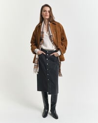 saia midi jeans com botões - preta com efeito desgastado