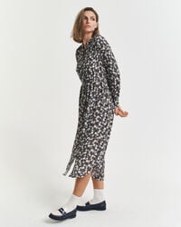vestido com estampa floral - azul clássico
