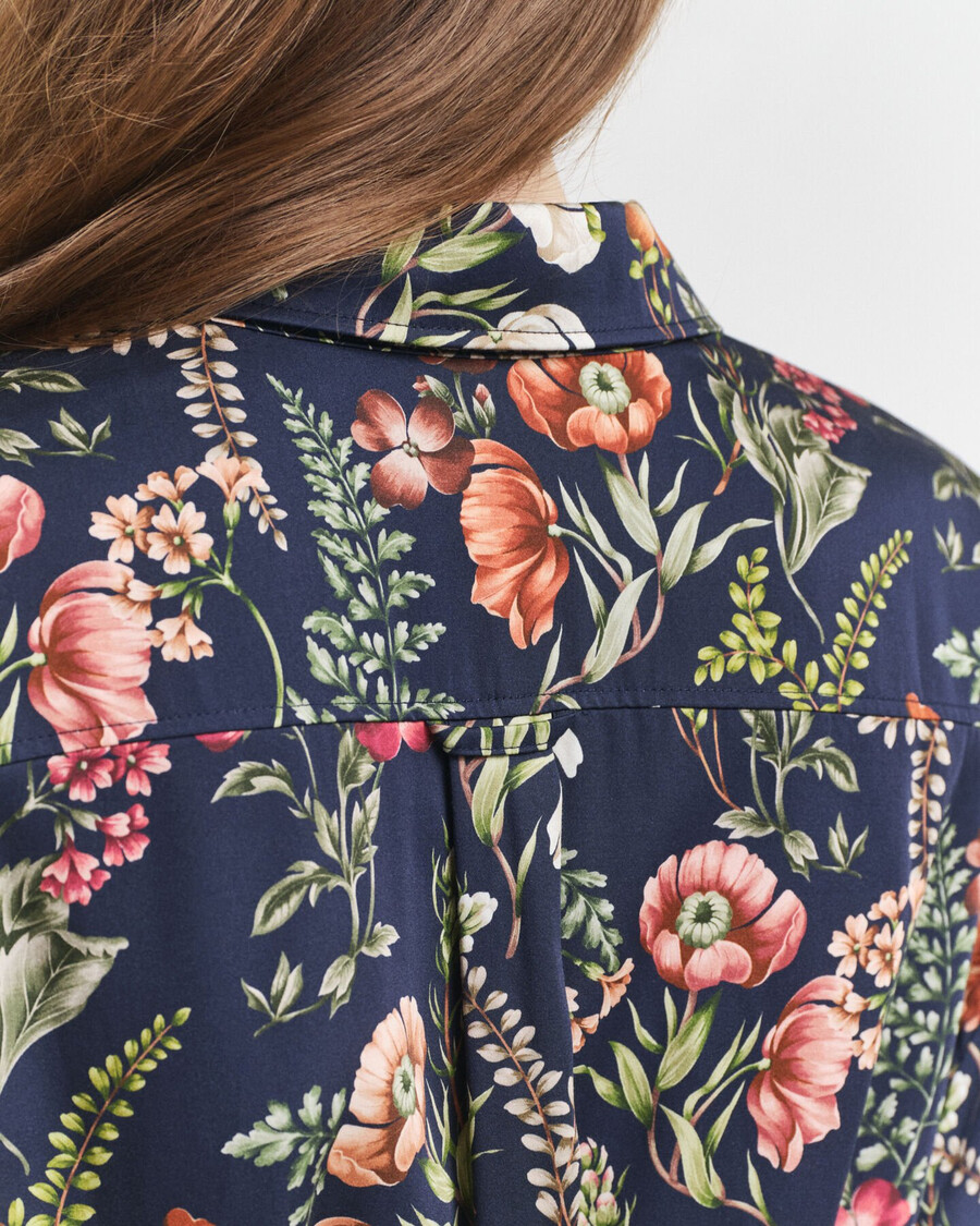 vestido camisa de viscose com estampa floral - azul noite