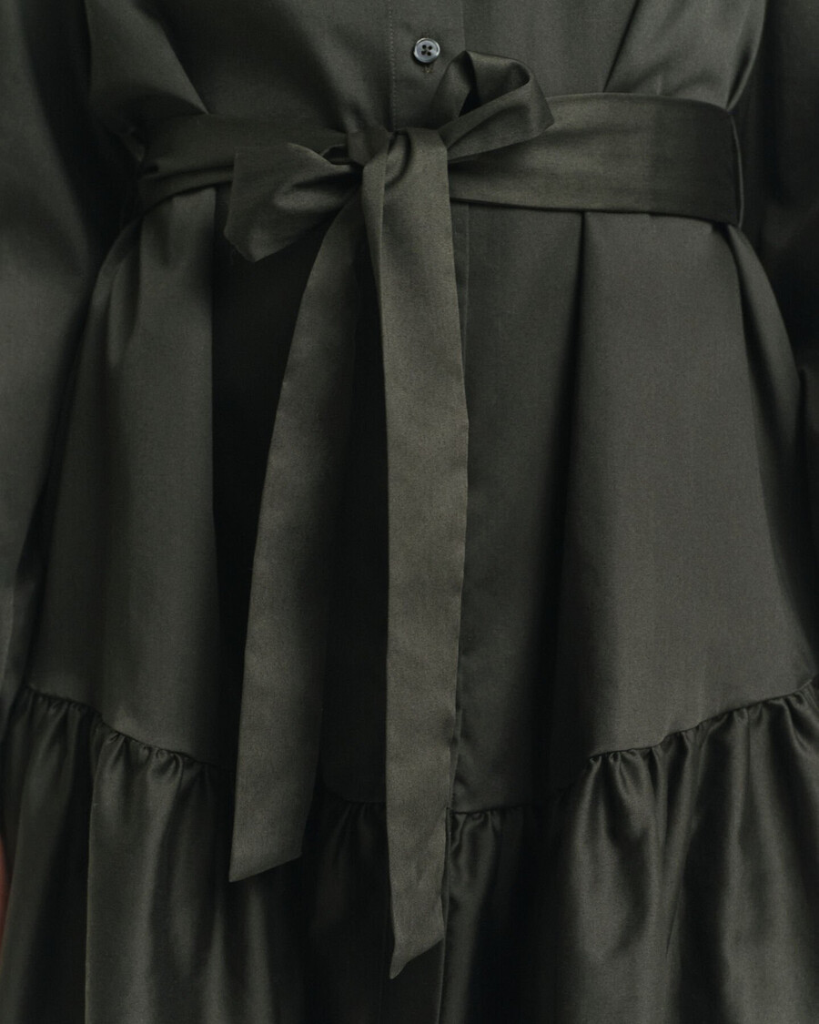vestido de manga comprida em cetim de algodão - verde musgo escuro
