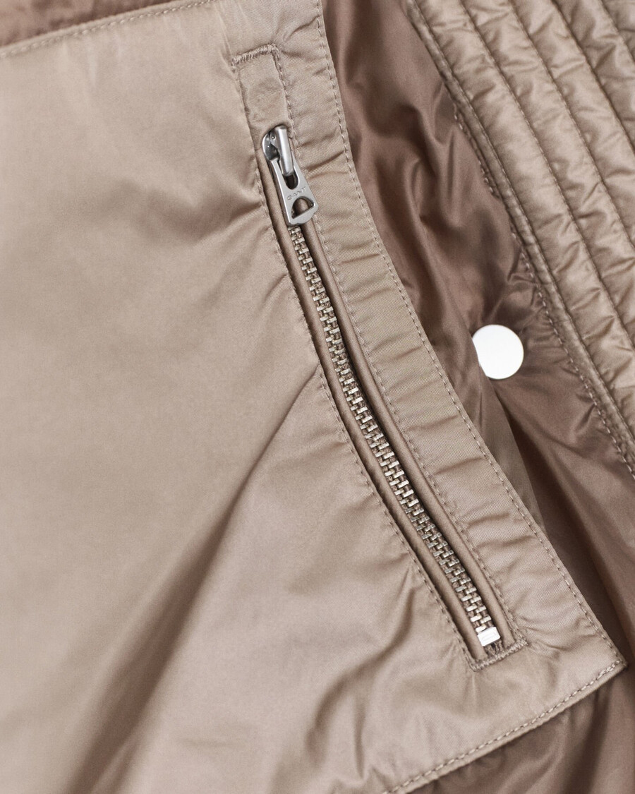jaqueta de plumas com modelagem relaxada - bege taupe