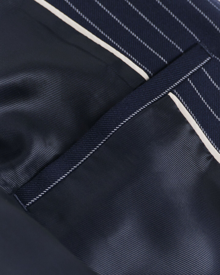 blazer club com risca de giz e corte regular - azul noite