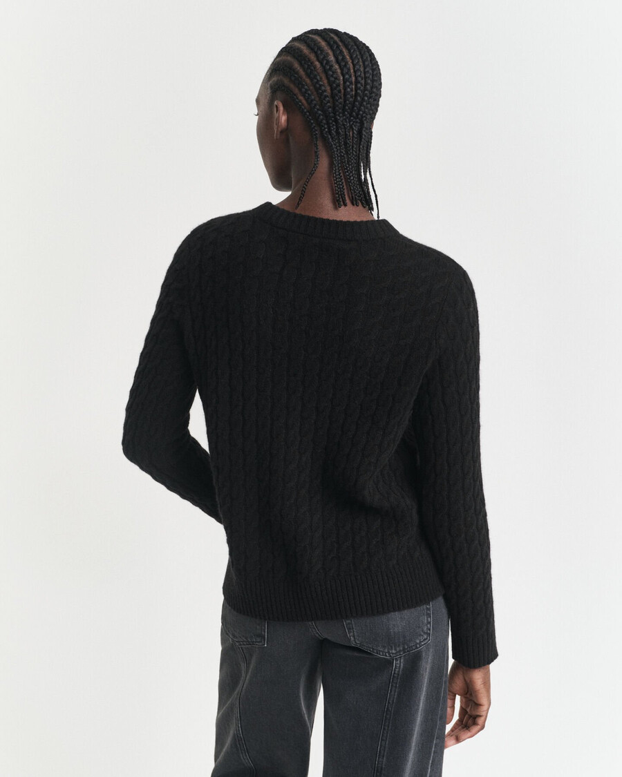 suéter de cashmere com gola redonda em tricô trançado - preto